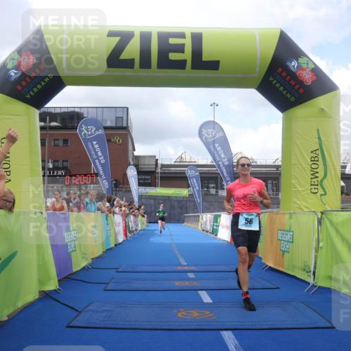 11.08.2024 - GEWOBA Citytriathlon Bremen Lena Gebhardt http://msf.ph/oto/6788121 11.08.2024 11:20:10 Ziel 4, 56 meine-sportfotos.de