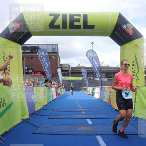 11.08.2024 - GEWOBA Citytriathlon Bremen Lena Gebhardt http://msf.ph/oto/6788124 11.08.2024 11:20:10 Ziel 4, 56 meine-sportfotos.de