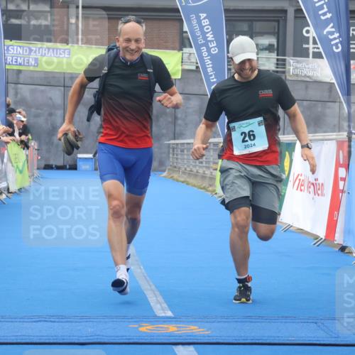 11.08.2024 - GEWOBA Citytriathlon Bremen Lena Gebhardt http://msf.ph/oto/6788238 11.08.2024 11:20:38 Ziel 26, 68 meine-sportfotos.de