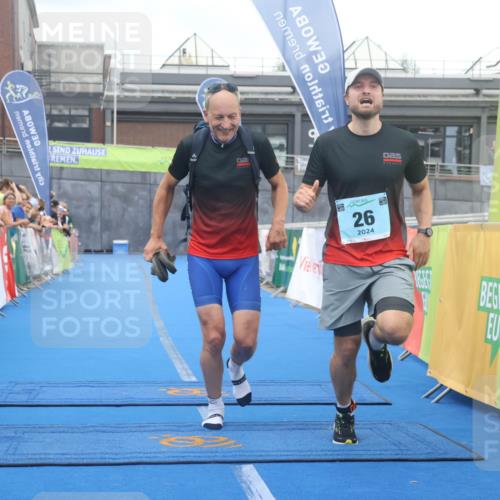 11.08.2024 - GEWOBA Citytriathlon Bremen Lena Gebhardt http://msf.ph/oto/6788248 11.08.2024 11:20:38 Ziel 26, 68 meine-sportfotos.de