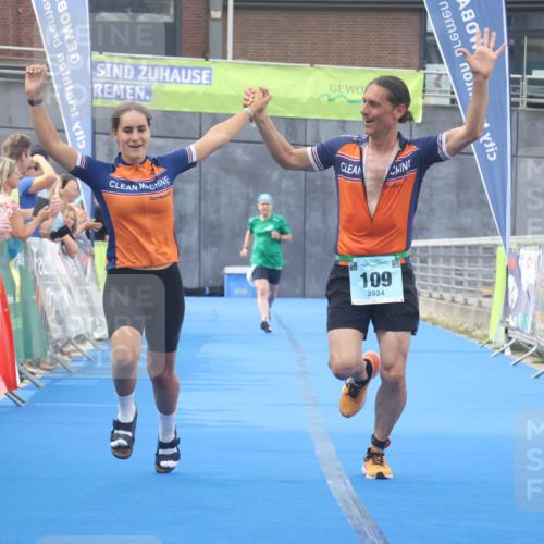 11.08.2024 - GEWOBA Citytriathlon Bremen Lena Gebhardt http://msf.ph/oto/6788306 11.08.2024 11:21:30 Ziel 5, 109 meine-sportfotos.de