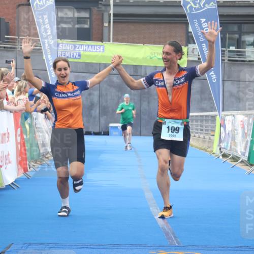 11.08.2024 - GEWOBA Citytriathlon Bremen Lena Gebhardt http://msf.ph/oto/6788308 11.08.2024 11:21:30 Ziel 5, 109 meine-sportfotos.de