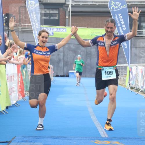 11.08.2024 - GEWOBA Citytriathlon Bremen Lena Gebhardt http://msf.ph/oto/6788311 11.08.2024 11:21:30 Ziel 5, 109 meine-sportfotos.de