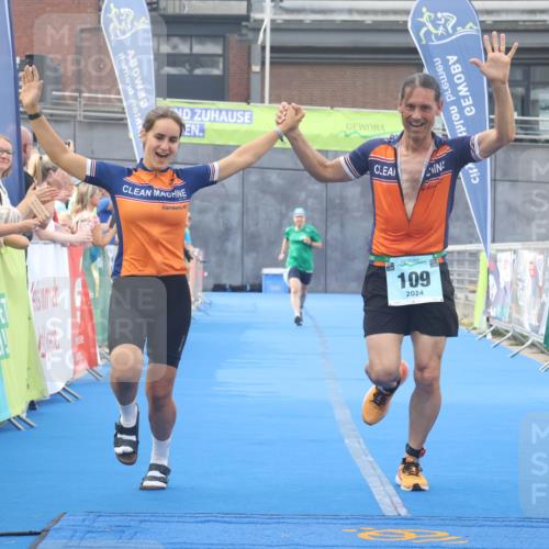 11.08.2024 - GEWOBA Citytriathlon Bremen Lena Gebhardt http://msf.ph/oto/6788312 11.08.2024 11:21:30 Ziel 5, 109 meine-sportfotos.de