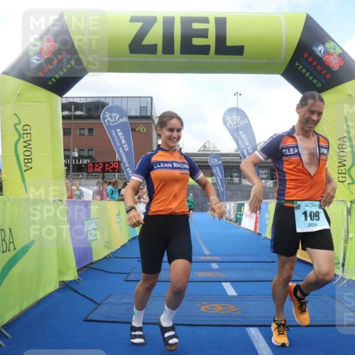 11.08.2024 - GEWOBA Citytriathlon Bremen Lena Gebhardt http://msf.ph/oto/6788338 11.08.2024 11:21:32 Ziel 5, 109 meine-sportfotos.de