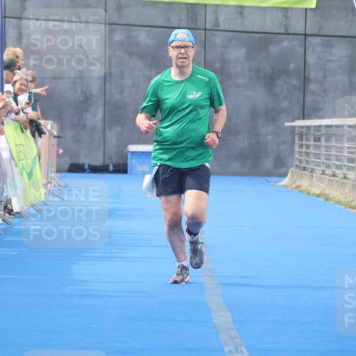 11.08.2024 - GEWOBA Citytriathlon Bremen Lena Gebhardt http://msf.ph/oto/6788344 11.08.2024 11:21:35 Ziel 5, 109 meine-sportfotos.de