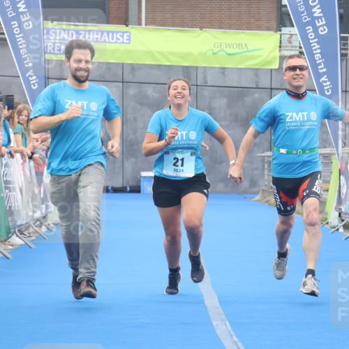 11.08.2024 - GEWOBA Citytriathlon Bremen Lena Gebhardt http://msf.ph/oto/6788395 11.08.2024 11:22:12 Ziel 21 meine-sportfotos.de