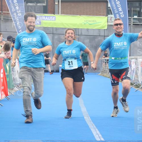 11.08.2024 - GEWOBA Citytriathlon Bremen Lena Gebhardt http://msf.ph/oto/6788402 11.08.2024 11:22:13 Ziel 21, 69 meine-sportfotos.de
