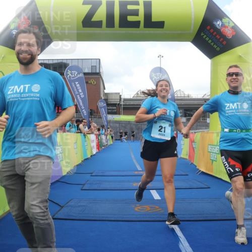 11.08.2024 - GEWOBA Citytriathlon Bremen Lena Gebhardt http://msf.ph/oto/6788427 11.08.2024 11:22:15 Ziel 21, 69 meine-sportfotos.de