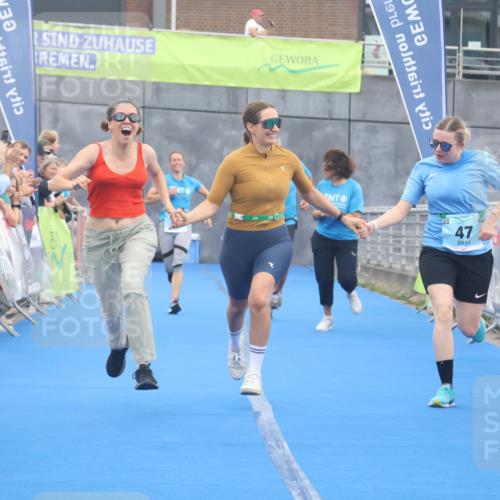 11.08.2024 - GEWOBA Citytriathlon Bremen Lena Gebhardt http://msf.ph/oto/6788613 11.08.2024 11:23:20 Ziel 2, 47 meine-sportfotos.de
