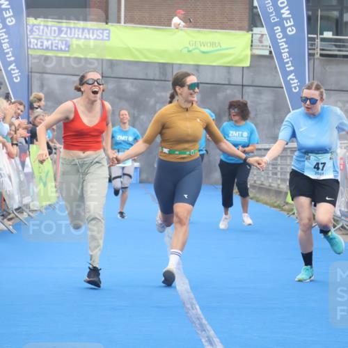 11.08.2024 - GEWOBA Citytriathlon Bremen Lena Gebhardt http://msf.ph/oto/6788615 11.08.2024 11:23:20 Ziel 2, 47 meine-sportfotos.de