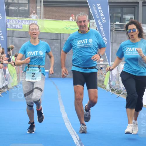 11.08.2024 - GEWOBA Citytriathlon Bremen Lena Gebhardt http://msf.ph/oto/6788650 11.08.2024 11:23:24 Ziel 2, 47 meine-sportfotos.de