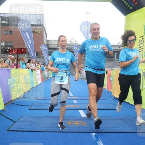 11.08.2024 - GEWOBA Citytriathlon Bremen Lena Gebhardt http://msf.ph/oto/6788668 11.08.2024 11:23:26 Ziel 2, 47 meine-sportfotos.de