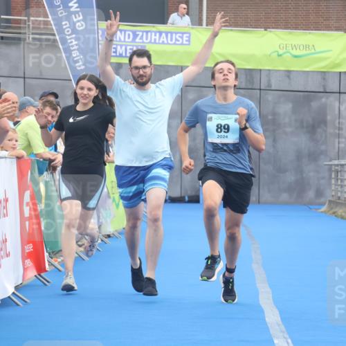 11.08.2024 - GEWOBA Citytriathlon Bremen Lena Gebhardt http://msf.ph/oto/6788745 11.08.2024 11:23:46 Ziel 89 meine-sportfotos.de