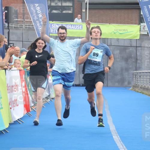 11.08.2024 - GEWOBA Citytriathlon Bremen Lena Gebhardt http://msf.ph/oto/6788749 11.08.2024 11:23:46 Ziel 89 meine-sportfotos.de