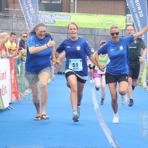 11.08.2024 - GEWOBA Citytriathlon Bremen Lena Gebhardt http://msf.ph/oto/6788938 11.08.2024 11:25:16 Ziel 51, 74, 93 meine-sportfotos.de