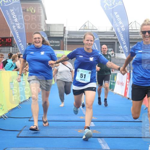 11.08.2024 - GEWOBA Citytriathlon Bremen Lena Gebhardt http://msf.ph/oto/6788951 11.08.2024 11:25:17 Ziel 51, 74, 93 meine-sportfotos.de