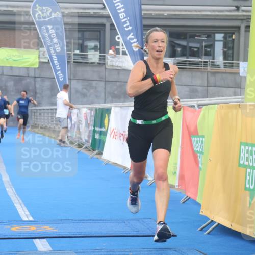 11.08.2024 - GEWOBA Citytriathlon Bremen Lena Gebhardt http://msf.ph/oto/6789084 11.08.2024 11:25:39 Ziel 36, 43, 54, 70, 106 meine-sportfotos.de