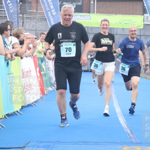 11.08.2024 - GEWOBA Citytriathlon Bremen Lena Gebhardt http://msf.ph/oto/6789097 11.08.2024 11:25:43 Ziel 36, 43, 54, 70 meine-sportfotos.de