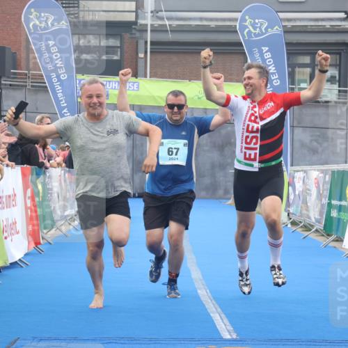 11.08.2024 - GEWOBA Citytriathlon Bremen Lena Gebhardt http://msf.ph/oto/6789251 11.08.2024 11:26:34 Ziel 67 meine-sportfotos.de