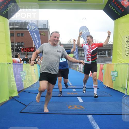 11.08.2024 - GEWOBA Citytriathlon Bremen Lena Gebhardt http://msf.ph/oto/6789262 11.08.2024 11:26:35 Ziel 67 meine-sportfotos.de