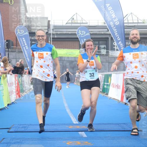 11.08.2024 - GEWOBA Citytriathlon Bremen Lena Gebhardt http://msf.ph/oto/6789326 11.08.2024 11:27:03 Ziel 32, 44 meine-sportfotos.de