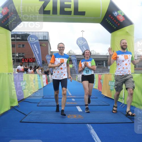 11.08.2024 - GEWOBA Citytriathlon Bremen Lena Gebhardt http://msf.ph/oto/6789336 11.08.2024 11:27:04 Ziel 32, 44 meine-sportfotos.de