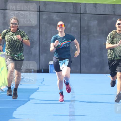 11.08.2024 - GEWOBA Citytriathlon Bremen Lena Gebhardt http://msf.ph/oto/6789765 11.08.2024 11:31:47 Ziel 75 meine-sportfotos.de