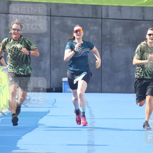 11.08.2024 - GEWOBA Citytriathlon Bremen Lena Gebhardt http://msf.ph/oto/6789767 11.08.2024 11:31:47 Ziel 75 meine-sportfotos.de