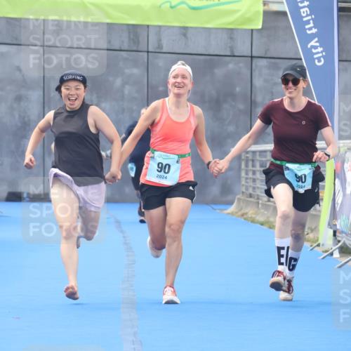 11.08.2024 - GEWOBA Citytriathlon Bremen Lena Gebhardt http://msf.ph/oto/6789877 11.08.2024 11:34:26 Ziel 90, 108 meine-sportfotos.de