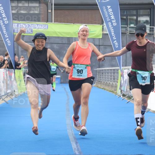 11.08.2024 - GEWOBA Citytriathlon Bremen Lena Gebhardt http://msf.ph/oto/6789893 11.08.2024 11:34:28 Ziel 90, 108 meine-sportfotos.de