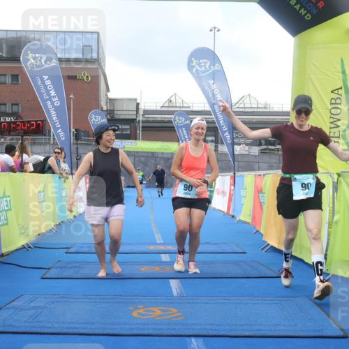 11.08.2024 - GEWOBA Citytriathlon Bremen Lena Gebhardt http://msf.ph/oto/6789906 11.08.2024 11:34:30 Ziel 90, 108 meine-sportfotos.de