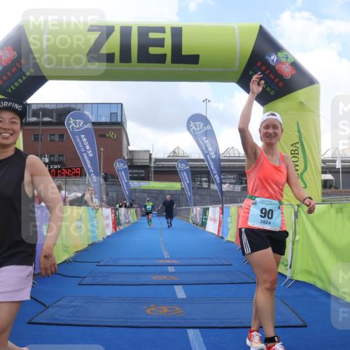 11.08.2024 - GEWOBA Citytriathlon Bremen Lena Gebhardt http://msf.ph/oto/6789921 11.08.2024 11:34:32 Ziel 90, 108 meine-sportfotos.de