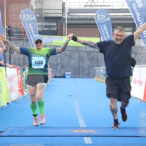 11.08.2024 - GEWOBA Citytriathlon Bremen Lena Gebhardt http://msf.ph/oto/6789931 11.08.2024 11:34:36 Ziel 90, 108 meine-sportfotos.de