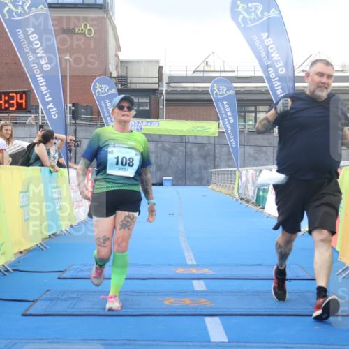 11.08.2024 - GEWOBA Citytriathlon Bremen Lena Gebhardt http://msf.ph/oto/6789939 11.08.2024 11:34:37 Ziel 90, 108 meine-sportfotos.de