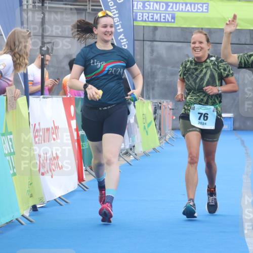 11.08.2024 - GEWOBA Citytriathlon Bremen Lena Gebhardt http://msf.ph/oto/6790061 11.08.2024 11:39:15 Ziel 76 meine-sportfotos.de