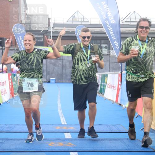 11.08.2024 - GEWOBA Citytriathlon Bremen Lena Gebhardt http://msf.ph/oto/6790077 11.08.2024 11:39:18 Ziel 76 meine-sportfotos.de