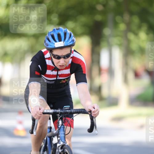 11.08.2024 - GEWOBA Citytriathlon Bremen H.Heesch http://msf.ph/oto/6797397 11.08.2024 11:51:48 Laufen  meine-sportfotos.de