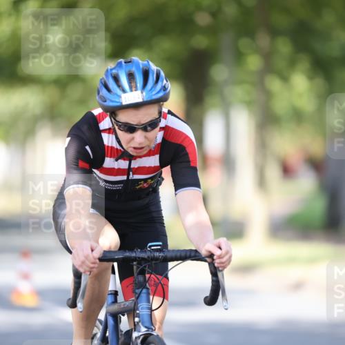 11.08.2024 - GEWOBA Citytriathlon Bremen H.Heesch http://msf.ph/oto/6797398 11.08.2024 11:51:48 Laufen  meine-sportfotos.de