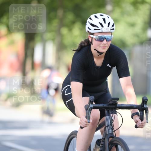 11.08.2024 - GEWOBA Citytriathlon Bremen H.Heesch http://msf.ph/oto/6797441 11.08.2024 11:51:56 Laufen  meine-sportfotos.de