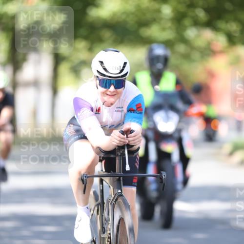 11.08.2024 - GEWOBA Citytriathlon Bremen H.Heesch http://msf.ph/oto/6797466 11.08.2024 11:52:04 Laufen  meine-sportfotos.de