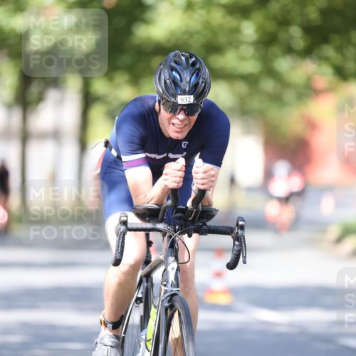 11.08.2024 - GEWOBA Citytriathlon Bremen H.Heesch http://msf.ph/oto/6797496 11.08.2024 11:52:11 Laufen  meine-sportfotos.de