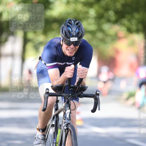 11.08.2024 - GEWOBA Citytriathlon Bremen H.Heesch http://msf.ph/oto/6797497 11.08.2024 11:52:11 Laufen  meine-sportfotos.de
