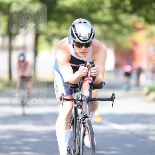 11.08.2024 - GEWOBA Citytriathlon Bremen H.Heesch http://msf.ph/oto/6797512 11.08.2024 11:52:13 Laufen  meine-sportfotos.de