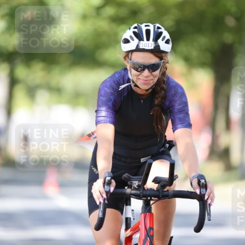 11.08.2024 - GEWOBA Citytriathlon Bremen H.Heesch http://msf.ph/oto/6797536 11.08.2024 11:52:16 Laufen  meine-sportfotos.de