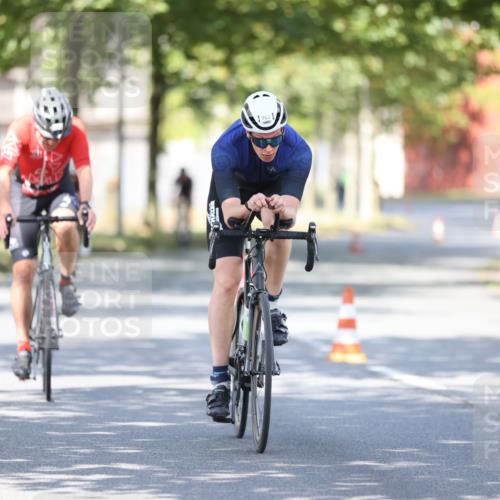 11.08.2024 - GEWOBA Citytriathlon Bremen H.Heesch http://msf.ph/oto/6797556 11.08.2024 11:52:18 Laufen  meine-sportfotos.de
