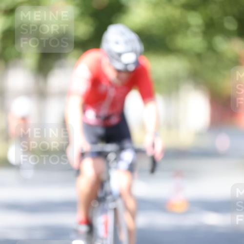 11.08.2024 - GEWOBA Citytriathlon Bremen H.Heesch http://msf.ph/oto/6797566 11.08.2024 11:52:19 Laufen  meine-sportfotos.de