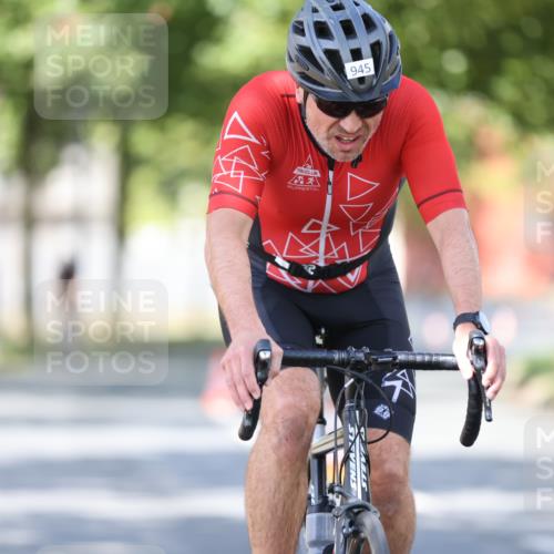 11.08.2024 - GEWOBA Citytriathlon Bremen H.Heesch http://msf.ph/oto/6797579 11.08.2024 11:52:19 Laufen  meine-sportfotos.de