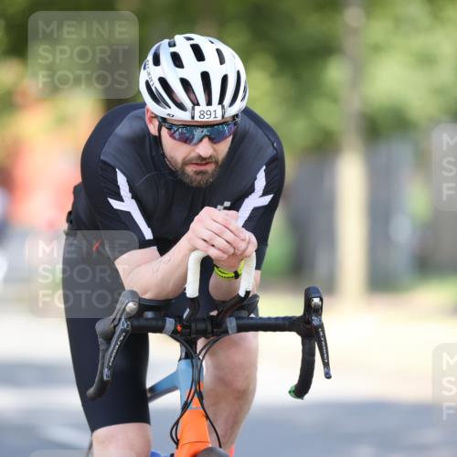 11.08.2024 - GEWOBA Citytriathlon Bremen H.Heesch http://msf.ph/oto/6797867 11.08.2024 11:52:56 Laufen  meine-sportfotos.de