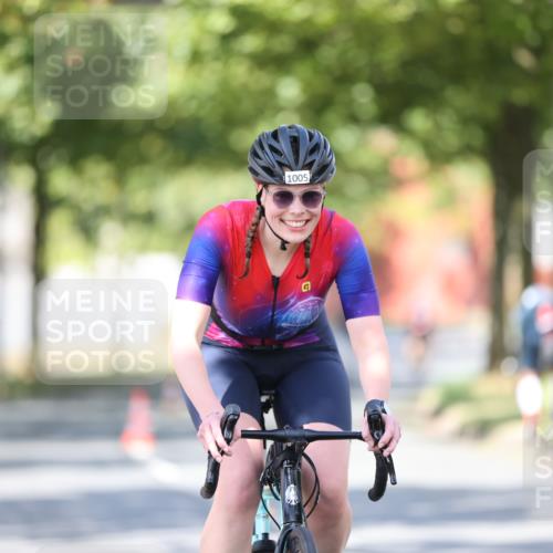 11.08.2024 - GEWOBA Citytriathlon Bremen H.Heesch http://msf.ph/oto/6797895 11.08.2024 11:53:00 Laufen  meine-sportfotos.de